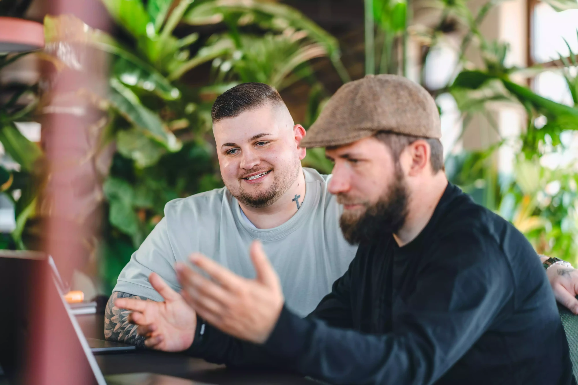 heldency-gmbh---online-marketing-agentur---buro-hannover---frederik-van-landeghem-und-kollege.webp Heldency GmbH - Online Marketing Agentur - Frederik van-Landeghem und Kollege