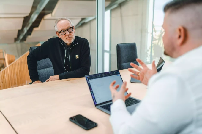 Heldency GmbH - Online Marketing Agentur - Frederik van-Landeghem Kundenberatung